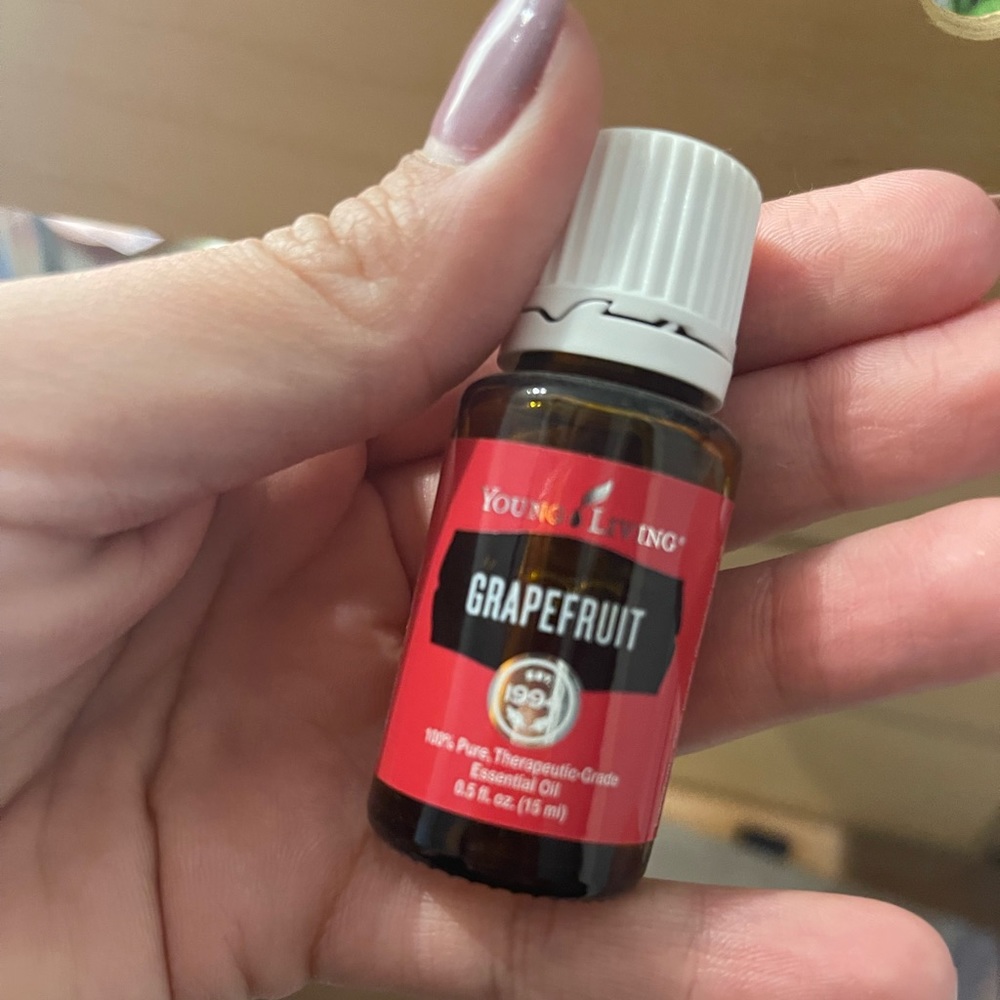 Young living 15ml grapefruit essential oil